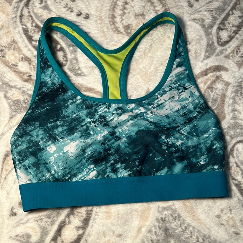 Sports bra